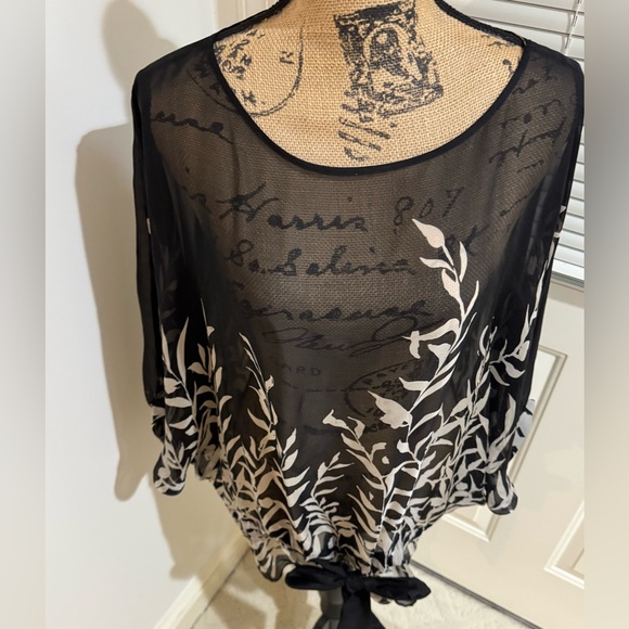 Burlapp sheer silk black and taupe gorgeouss feminine top size smalll - Picture 4 of 11